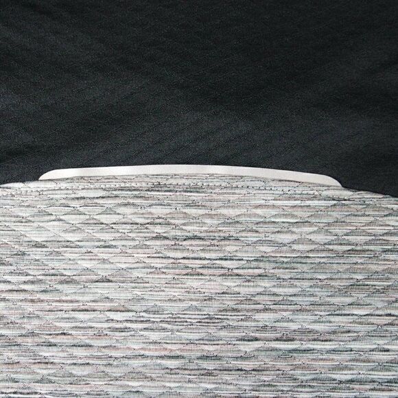 Athleta 1/2 Zip Womens Size XS Gray Black Mock Neck Sport Sweater Pullover Top - Picture 9 of 12